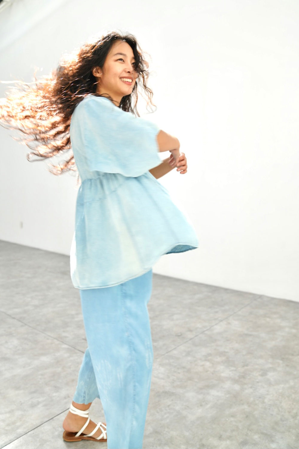 Fold pants